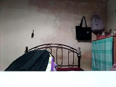 CardoMartinez01 online show from June 17, 2026, 12:46 am