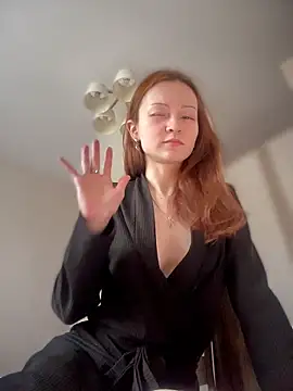 SadieSink  online show from March 3, 2026, 12:55 pm