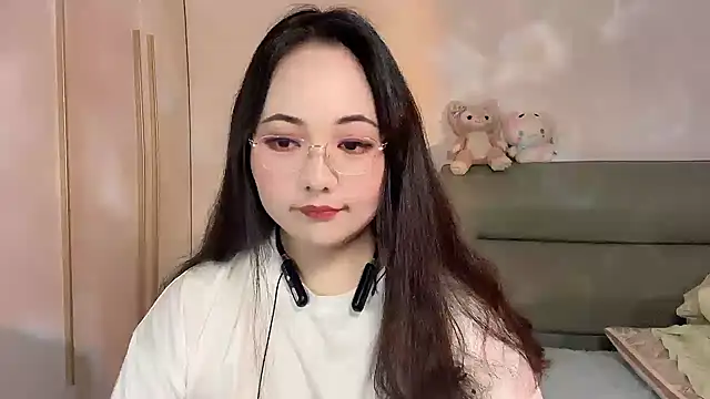 Snapshot of Susu-36E chatting on July 11, 2026, 2:09 pm Susu-36E online show from July 11, 2026, 2:09 pm