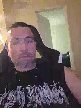 Snapshot of Biggbaddwulf7 chatting on May 20, 2026, 9:26 am Biggbaddwulf7 online show from May 20, 2026, 9:26 am