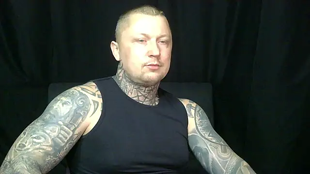 Snapshot of devilWithTats chatting on May 17, 2026, 8:45 am devilWithTats online show from May 17, 2026, 8:45 am
