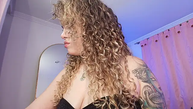 Evan Rose online show from March 28, 2026, 2:11 am