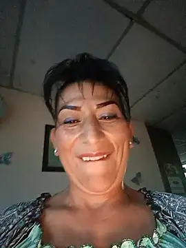 Snapshot of Lucia_Rios chatting on July 7, 2026, 11:20 pm Lucia Rios online show from July 7, 2026, 11:20 pm