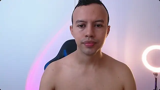 Snapshot of Damian_Wish chatting on March 18, 2026, 1:47 pm Damian Wish online show from March 18, 2026, 1:47 pm