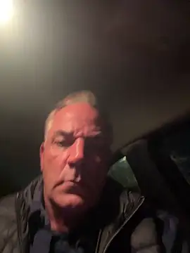 Snapshot of Deanodilf chatting on February 28, 2026, 2:23 am Deanodilf online show from February 28, 2026, 2:23 am