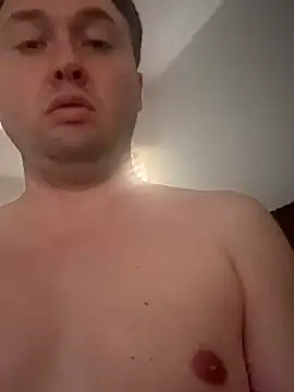 Snapshot of phxbttmboy0933 chatting on February 28, 2026, 8:32 pm phxbttmboy0933 online show from February 28, 2026, 8:32 pm