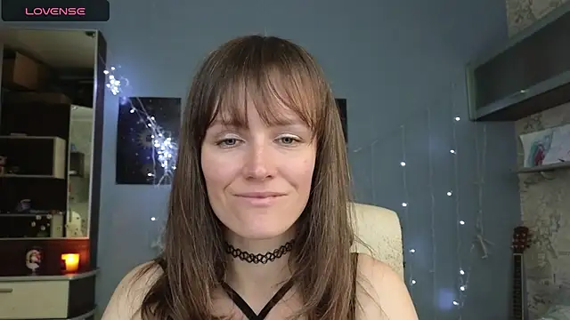 Snapshot of Tender_Swan chatting on May 18, 2026, 9:15 am Tender Swan online show from May 18, 2026, 9:15 am