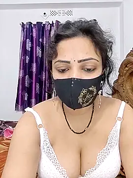 Beauty-3 online show from March 10, 2026, 7:08 pm