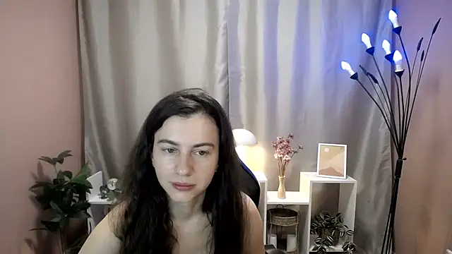 MistyBree online show from July 11, 2026, 8:06 am