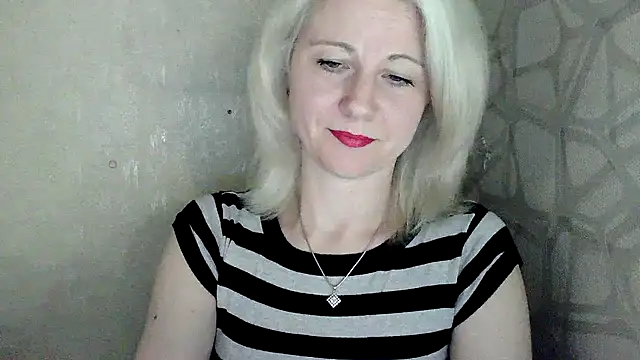 Katerina-Kissa online show from May 28, 2026, 6:49 pm