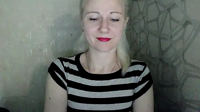 Katerina-Kissa online show from May 30, 2026, 6:49 pm