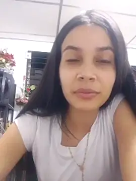 Snapshot of BiancaRoyale chatting on March 3, 2026, 4:29 am BiancaRoyale online show from March 3, 2026, 4:29 am