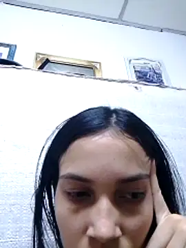 Snapshot of BiancaRoyale chatting on May 8, 2026, 6:41 am BiancaRoyale online show from May 8, 2026, 6:41 am