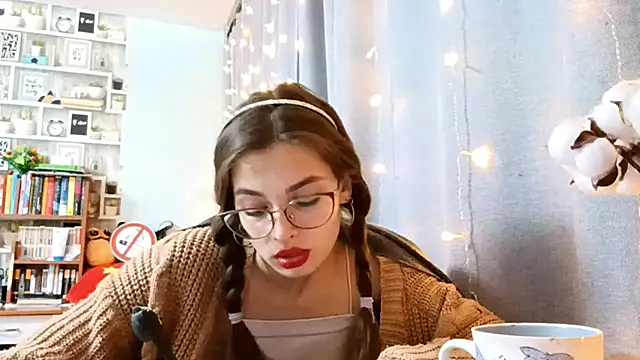 Snapshot of JInaMillsap chatting on February 28, 2026, 7:37 pm JInaMillsap online show from February 28, 2026, 7:37 pm