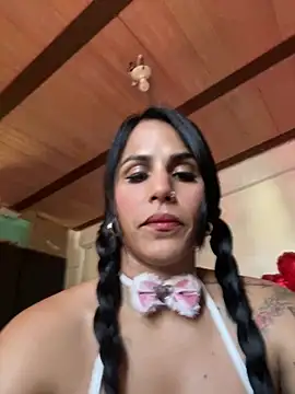 Snapshot of Maracuchitam chatting on June 11, 2026, 1:53 pm Maracuchitam online show from June 11, 2026, 1:53 pm
