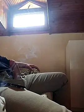 syyy9098 online show from March 20, 2026, 11:04 am