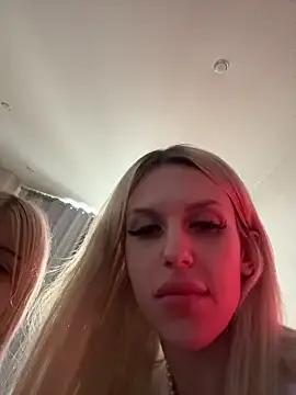 barbieeesi online show from May 12, 2026, 4:53 am
