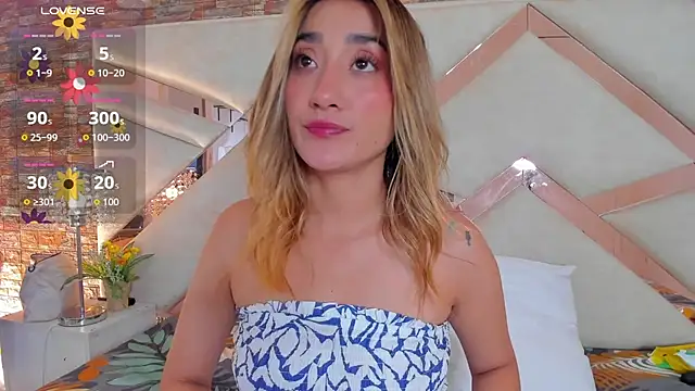 lucy davies online show from June 26, 2026, 12:20 pm