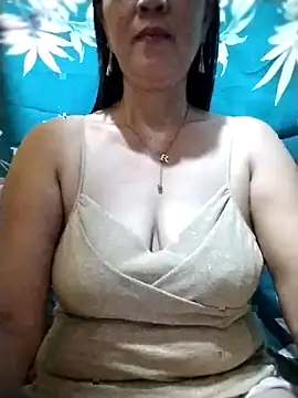 sweet lyn2025 online show from April 3, 2026, 1:58 am