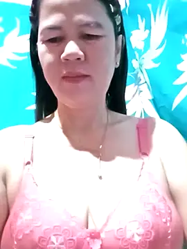 sweet lyn2025 online show from April 10, 2026, 7:29 pm