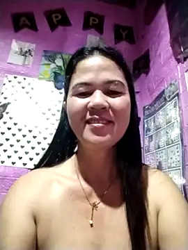 Snapshot of sweet_lyn2025 chatting on April 20, 2026, 7:37 pm sweet lyn2025 online show from April 20, 2026, 7:37 pm