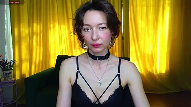 Snapshot of Kate_Millersi chatting on May 23, 2026, 5:45 am Kate Millersi online show from May 23, 2026, 5:45 am
