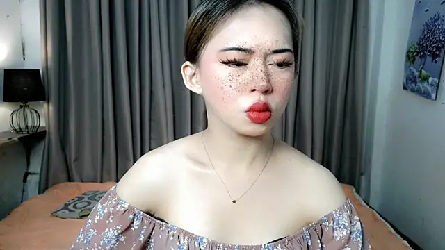 Seductive sophie online show from May 25, 2026, 3:01 am