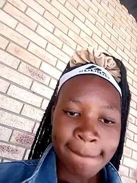 LillyXO2 online show from March 8, 2026, 11:14 am