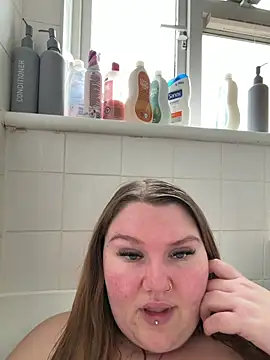 BeeMay22 online show from March 10, 2026, 9:36 am