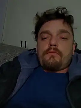 vikingo3333 online show from April 10, 2026, 8:19 am