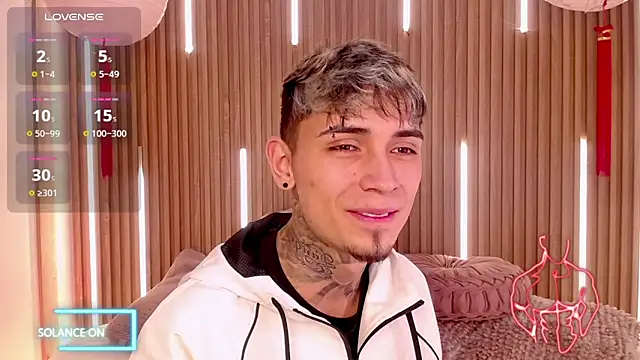 Max Hader  online show from April 19, 2026, 3:39 am