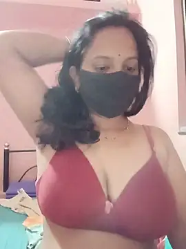 Snapshot of Miss-Dolly07 chatting on July 13, 2026, 6:11 pm Miss-Dolly07 online show from July 13, 2026, 6:11 pm
