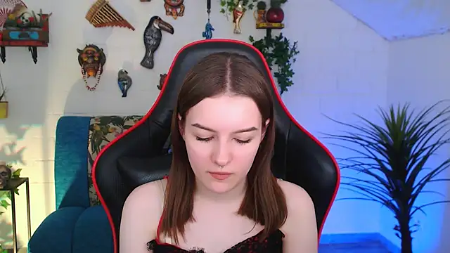 Snapshot of KellieBanshe chatting on July 10, 2026, 12:19 pm KellieBanshe online show from July 10, 2026, 12:19 pm