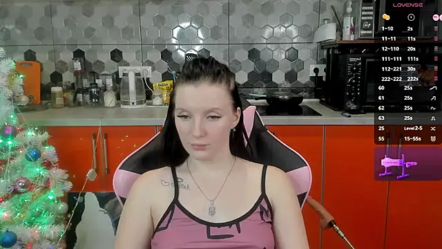 Snapshot of Mary_Blu chatting on December 17, 2024, 7:59 pm Mary Blu online show from December 17, 2024, 7:59 pm
