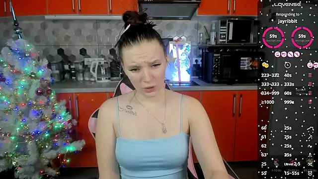 Snapshot of Mary_Blu chatting on December 27, 2024, 5:20 am Mary Blu online show from December 27, 2024, 5:20 am