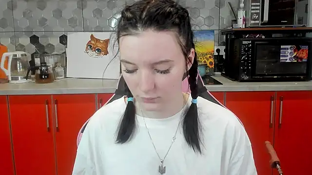 Snapshot of Mary_Blu chatting on January 9, 2025, 11:56 pm Mary Blu online show from January 9, 2025, 11:56 pm