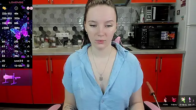 Snapshot of Mary_Blu chatting on January 10, 2025, 11:08 pm Mary Blu online show from January 10, 2025, 11:08 pm