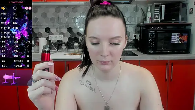 Snapshot of Mary_Blu chatting on January 11, 2025, 2:09 am Mary Blu online show from January 11, 2025, 2:09 am