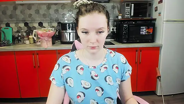 Snapshot of Mary_Blu chatting on February 5, 2025, 7:53 pm Mary Blu online show from February 5, 2025, 7:53 pm