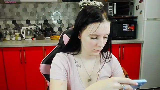 Snapshot of Mary_Blu chatting on February 7, 2025, 7:38 pm Mary Blu online show from February 7, 2025, 7:38 pm