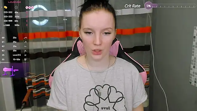 Snapshot of Mary_Blu chatting on February 13, 2025, 2:34 am Mary Blu online show from February 13, 2025, 2:34 am