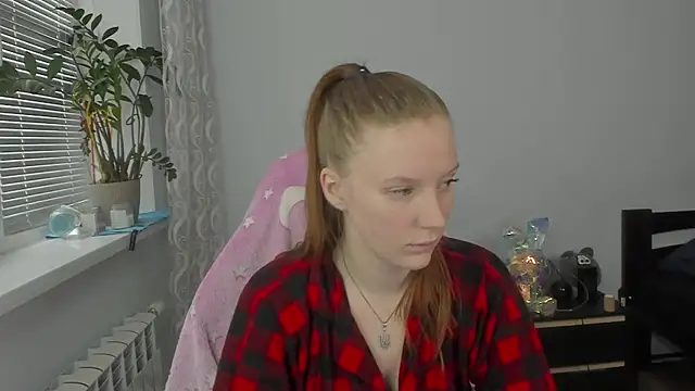 Mary Blu online show from November 19, 2025, 9:53 am