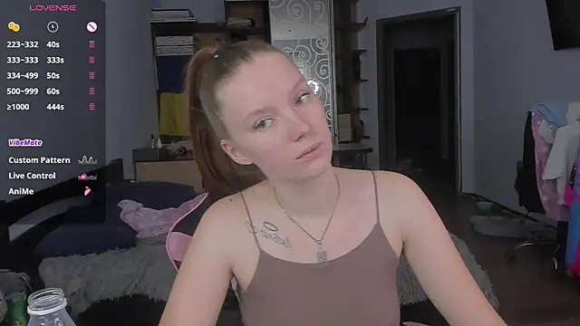 Mary Blu online show from November 30, 2025, 11:14 am