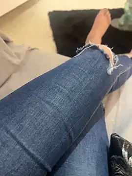 diavola bionda online show from March 20, 2026, 12:37 am