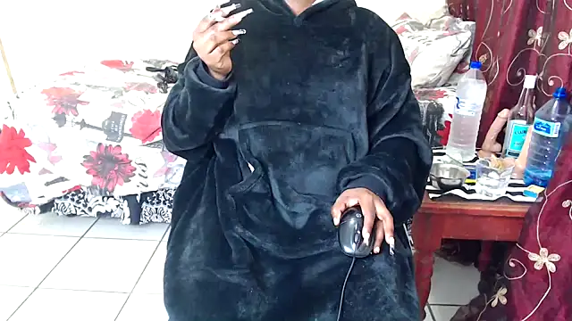 Snapshot of Moiii_Lekker_Meddei chatting on May 15, 2026, 6:15 pm Moiii Lekker Meddei online show from May 15, 2026, 6:15 pm