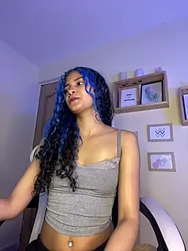 Franchezcaa  online show from July 17, 2026, 5:51 pm