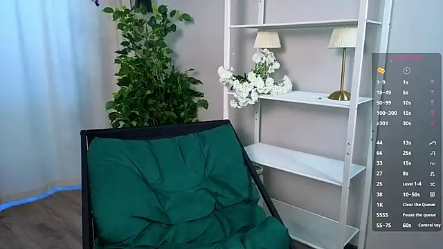 SuzySult online show from March 30, 2026, 1:50 am