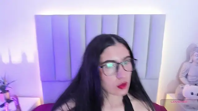 Cataa Hill online show from April 19, 2026, 3:06 am