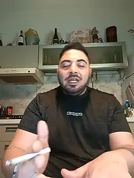 bear skinny online show from May 10, 2026, 10:37 pm