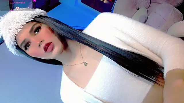 Valentiina Foxx online show from March 27, 2026, 11:32 am